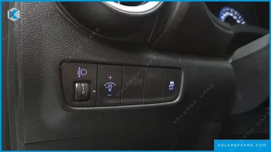 HYUNDAI KONA GASOLINE 2.0 2WD