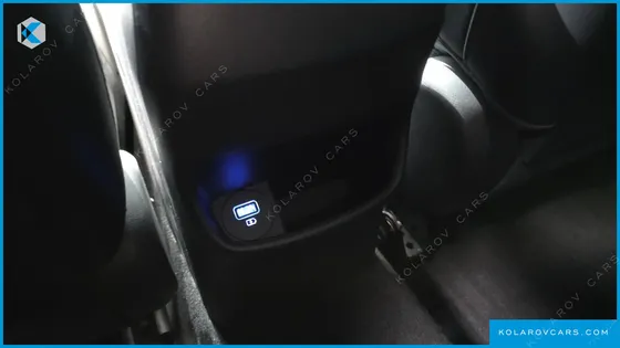 HYUNDAI KONA GASOLINE 2.0 2WD