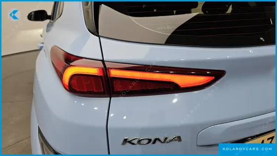 HYUNDAI KONA GASOLINE 2.0 2WD