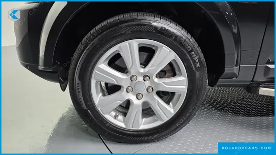 LAND ROVER DISCOVERY 3.0 SDV6 SE