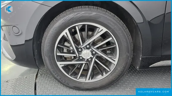 HYUNDAI GRANDEUR 3.0 LPI RENT CAR