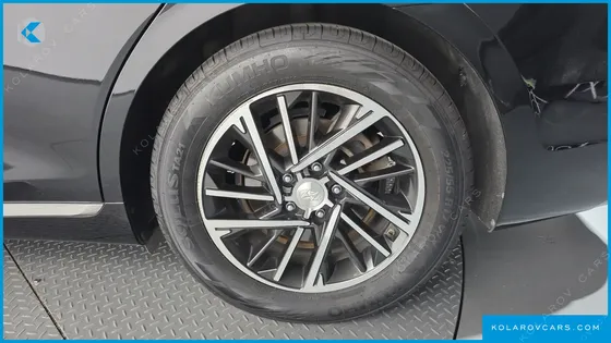 HYUNDAI GRANDEUR 3.0 LPI RENT CAR