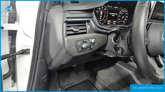 AUDI A4 40 TFSI PREMIUM