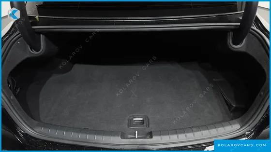 HYUNDAI GRANDEUR 3.0 LPI RENT CAR