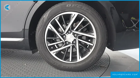 HYUNDAI GRANDEUR 3.0 LPI RENT CAR