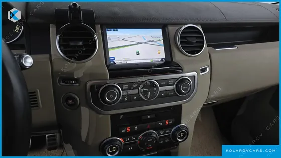 LAND ROVER DISCOVERY 3.0 SDV6 SE