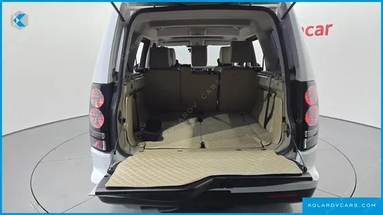LAND ROVER DISCOVERY 3.0 SDV6 SE