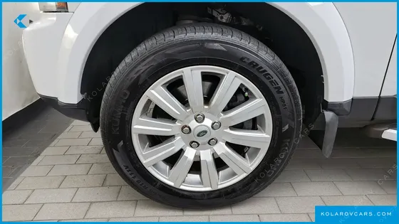LAND ROVER DISCOVERY 3.0 SDV6 SE