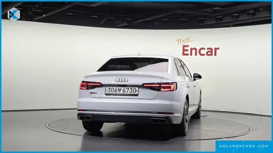 AUDI A4 40 TFSI PREMIUM