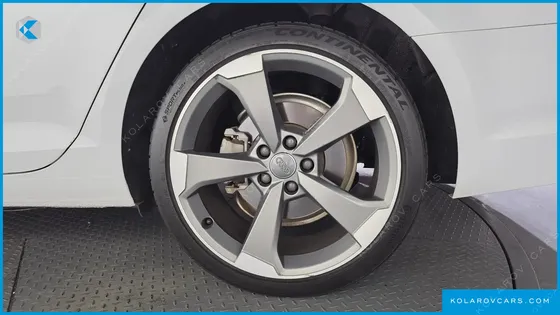AUDI A4 40 TFSI PREMIUM