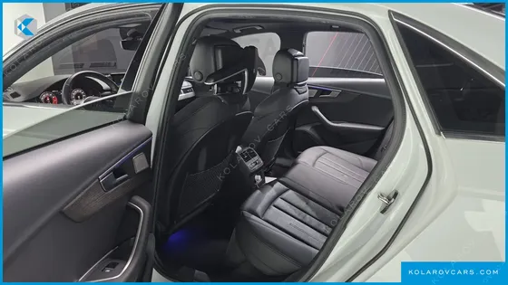 AUDI A4 40 TFSI PREMIUM