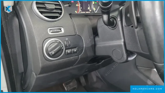 LAND ROVER DISCOVERY 3.0 SDV6 SE