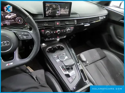 AUDI A4 45 TFSI QUATTRO SPORT