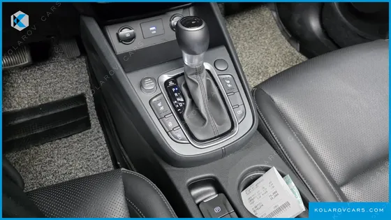 HYUNDAI KONA GASOLINE 2.0 2WD