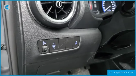 HYUNDAI KONA GASOLINE 2.0 2WD
