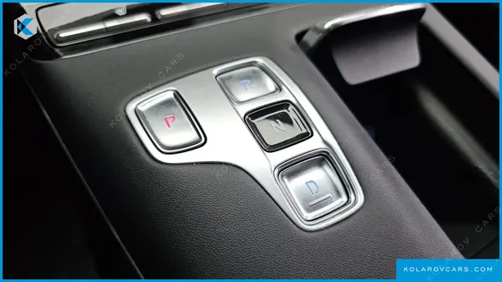 HYUNDAI GRANDEUR 3.0 LPI RENT CAR