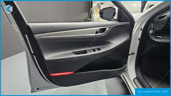 HYUNDAI GRANDEUR 3.0 LPI RENT CAR