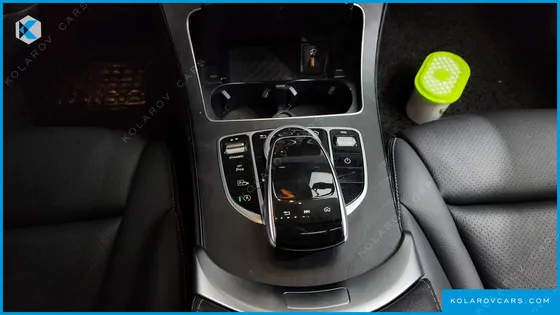 MERCEDES C-CLASS C220 D AVANTGARDE