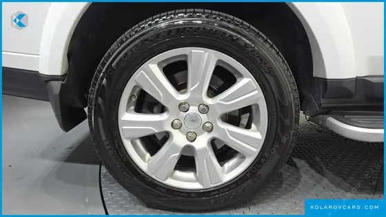 LAND ROVER DISCOVERY 3.0 SDV6 SE