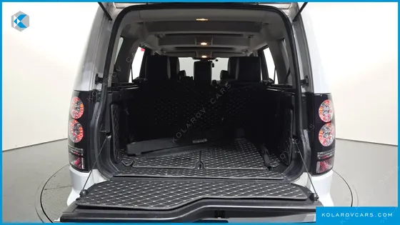 LAND ROVER DISCOVERY 3.0 SDV6 SE