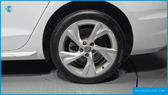 AUDI A4 35 TDI PREMIUM
