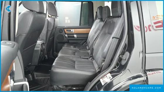 LAND ROVER DISCOVERY 3.0 SDV6 SE