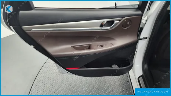 HYUNDAI GRANDEUR 2.5