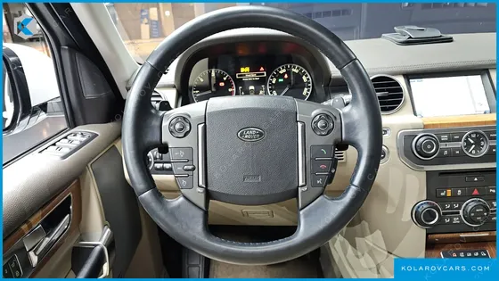 LAND ROVER DISCOVERY 3.0 SDV6 HSE