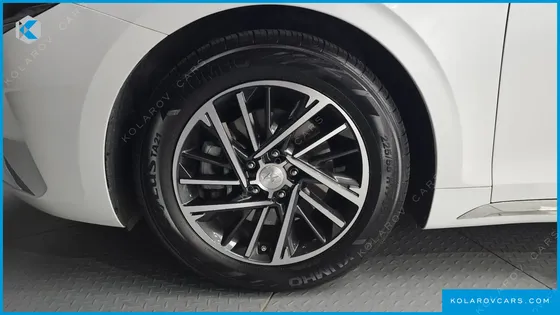 HYUNDAI GRANDEUR 2.5