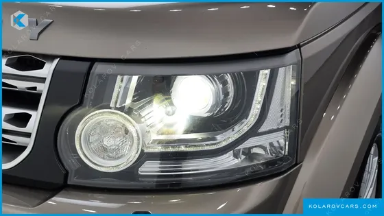 LAND ROVER DISCOVERY 3.0 SDV6 HSE