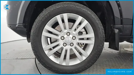 LAND ROVER DISCOVERY 3.0 SDV6 SE