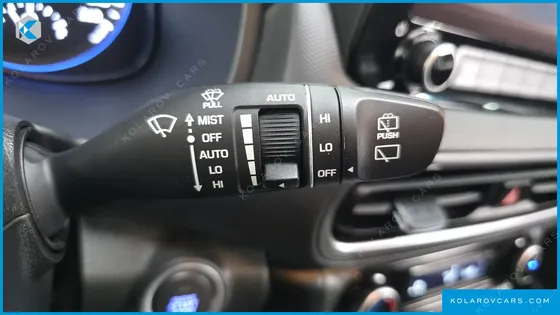 HYUNDAI KONA GASOLINE 2.0 2WD