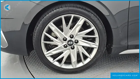 HYUNDAI GRANDEUR 2.5