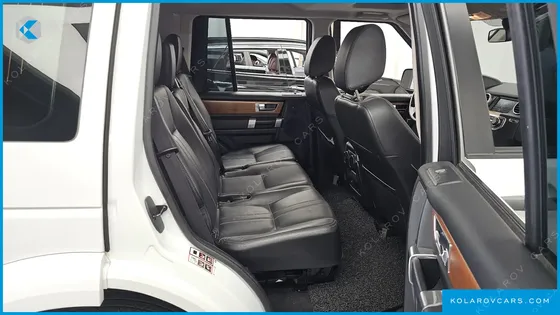 LAND ROVER DISCOVERY 3.0 SDV6 SE