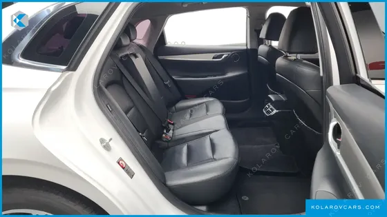 HYUNDAI GRANDEUR 3.0 LPI RENT CAR