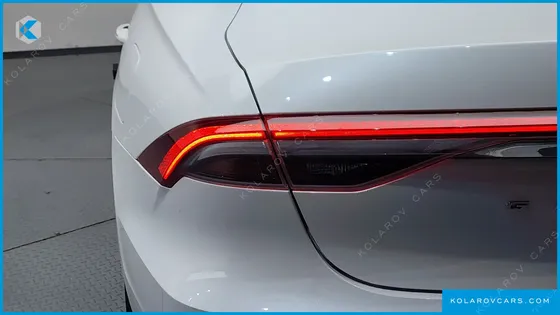 HYUNDAI GRANDEUR 3.0 LPI RENT CAR
