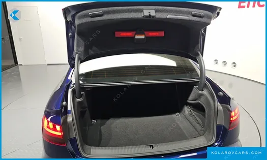 AUDI A4 40 TFSI PREMIUM