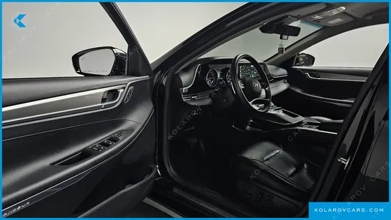 HYUNDAI GRANDEUR 3.0 LPI RENT CAR