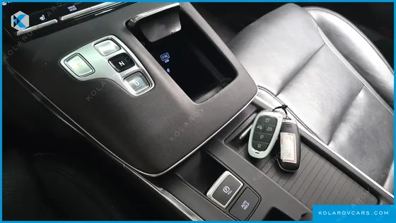 HYUNDAI GRANDEUR 3.0 LPI RENT CAR
