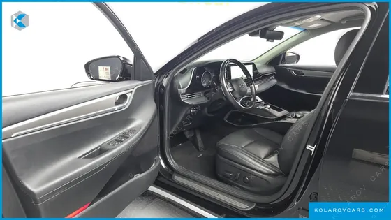 HYUNDAI GRANDEUR 3.0 LPI RENT CAR