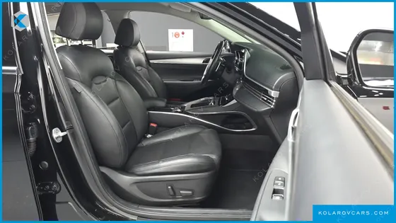 HYUNDAI GRANDEUR 3.0 LPI RENT CAR