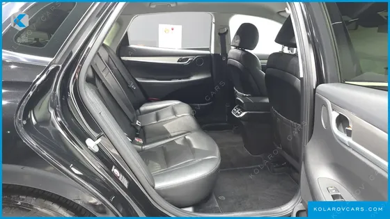HYUNDAI GRANDEUR 3.0 LPI RENT CAR