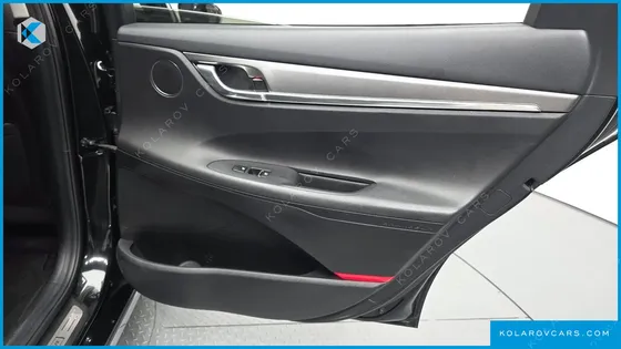 HYUNDAI GRANDEUR 3.0 LPI RENT CAR