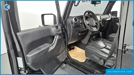 JEEP WRANGLER 2.8 DIESEL SAHARA 4DOOR