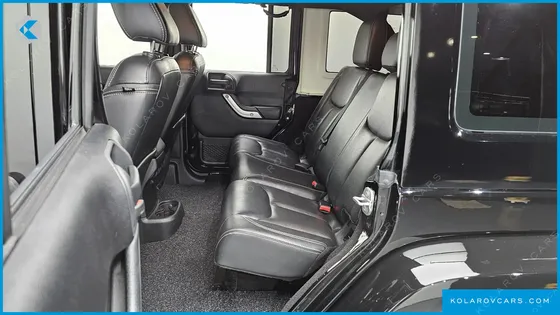 JEEP WRANGLER 2.8 DIESEL SAHARA 4DOOR