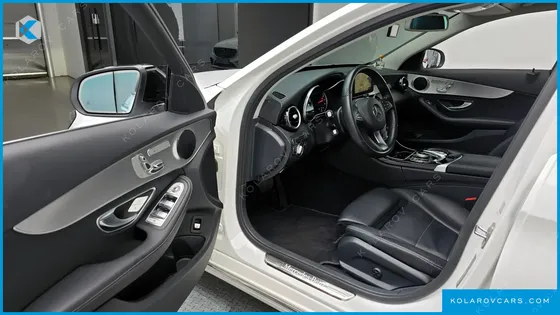 MERCEDES C-CLASS C200 AVANTGARDE