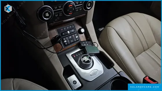 LAND ROVER DISCOVERY 3.0 SDV6 HSE