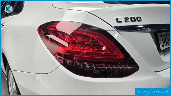 MERCEDES C-CLASS C200 AVANTGARDE