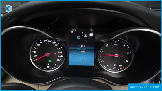 MERCEDES C-CLASS C220 D AVANTGARDE