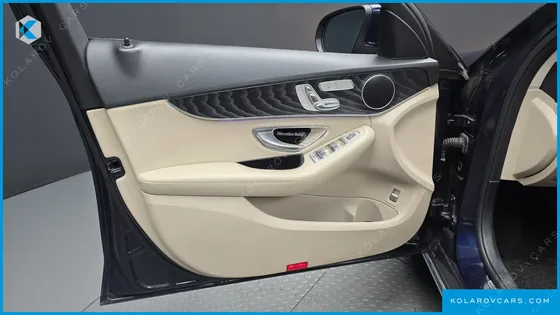 MERCEDES C-CLASS C220 D AVANTGARDE